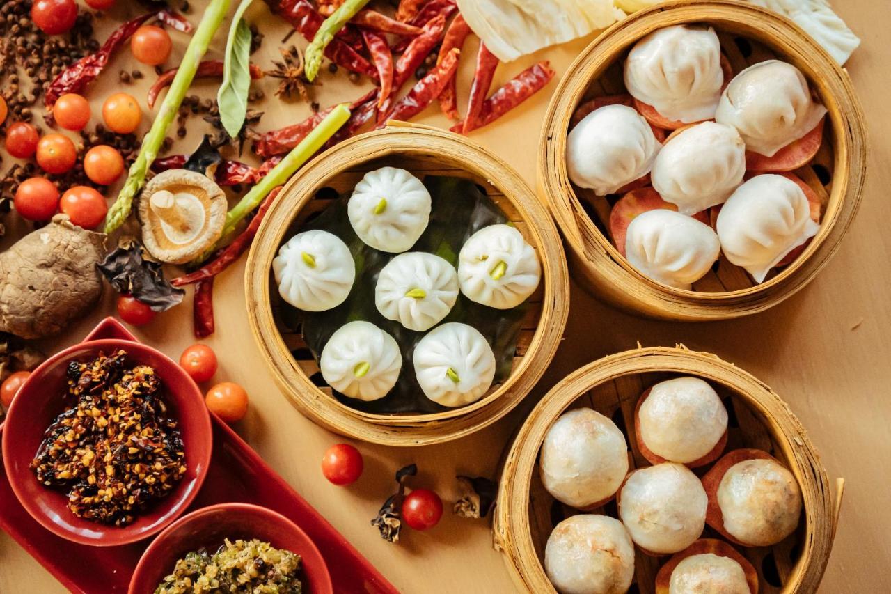 Отель Hyatt Regency Lucknow Gomti Nagar Экстерьер фото Dim sum
