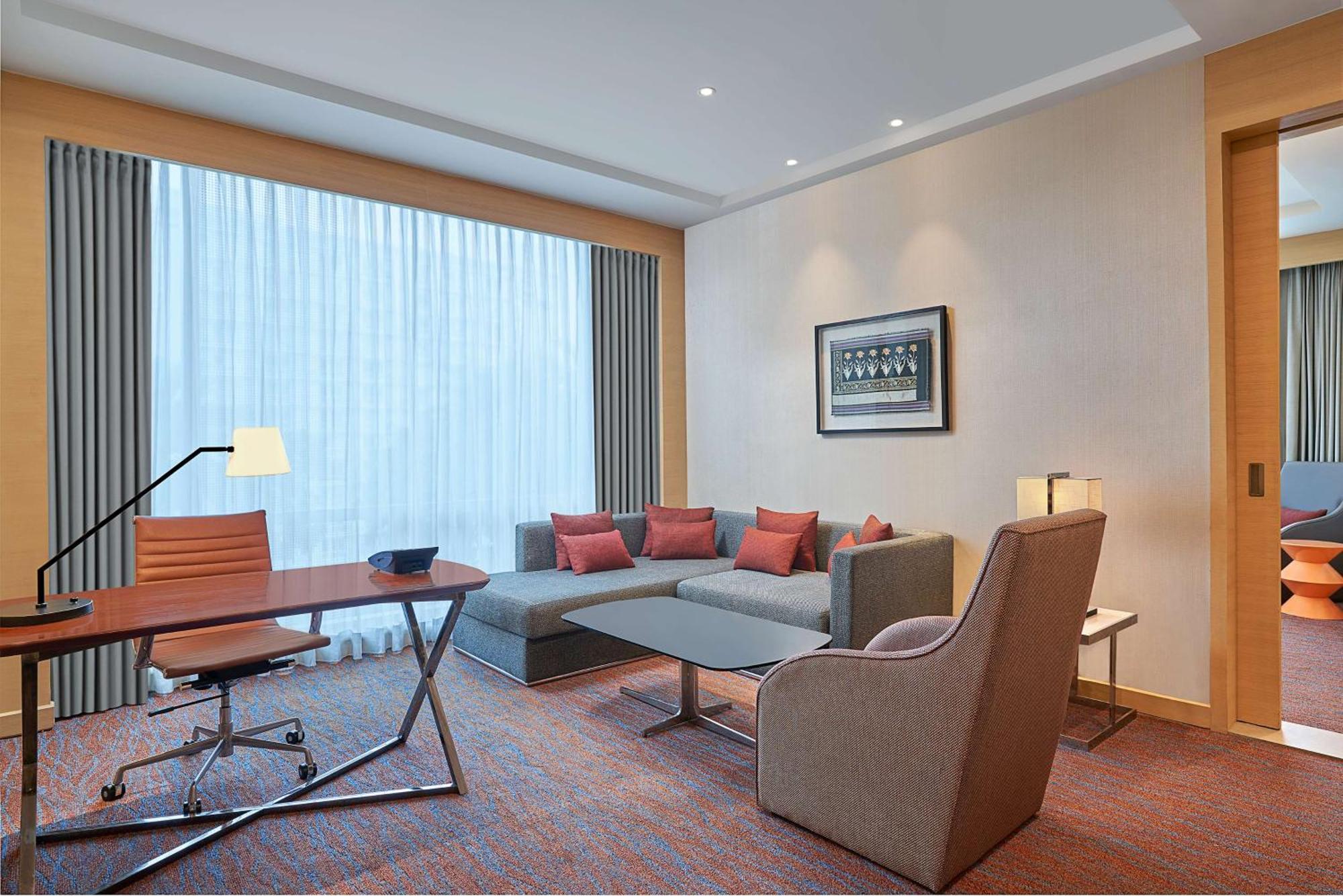 Отель Hyatt Regency Lucknow Gomti Nagar Экстерьер фото